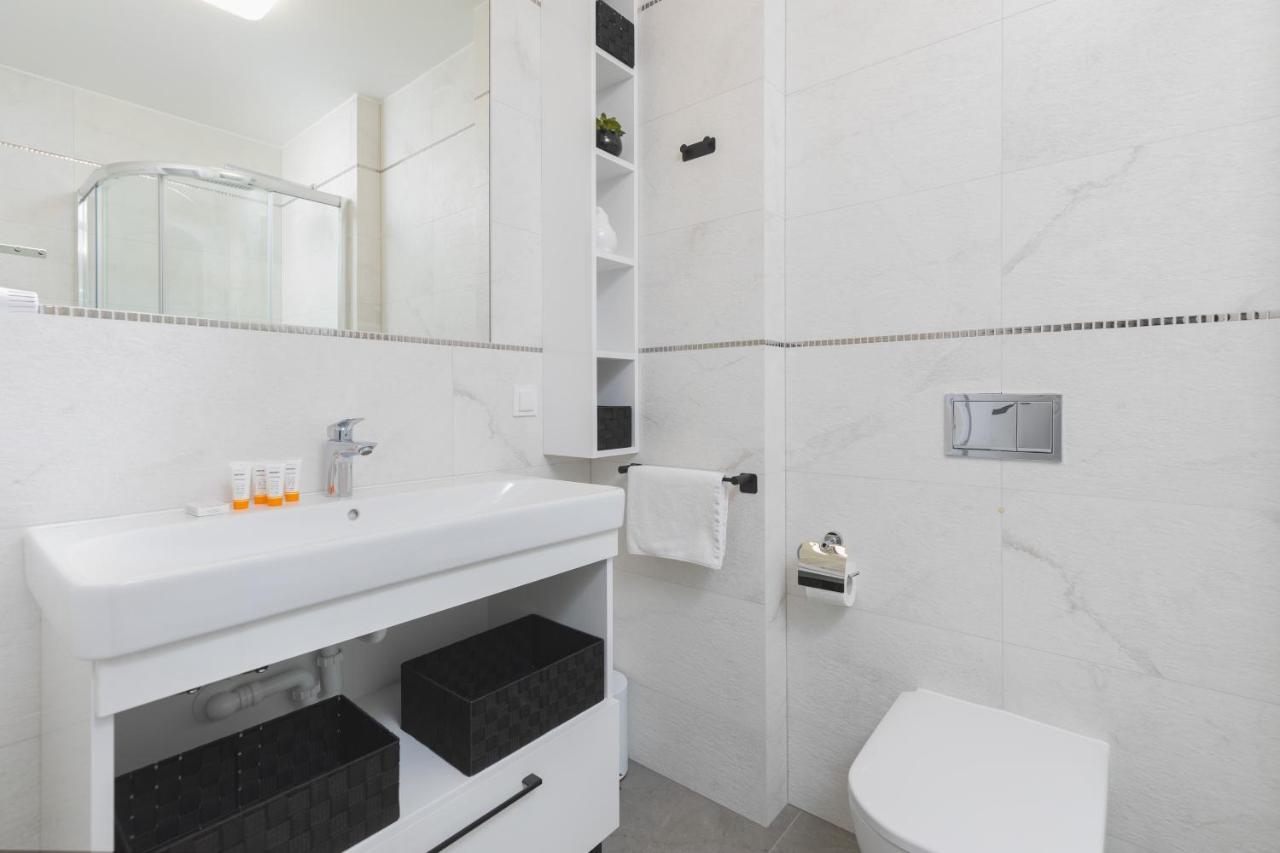 Kasprowicza Apartments Kolobrzeg By Noclegi Renters Экстерьер фото